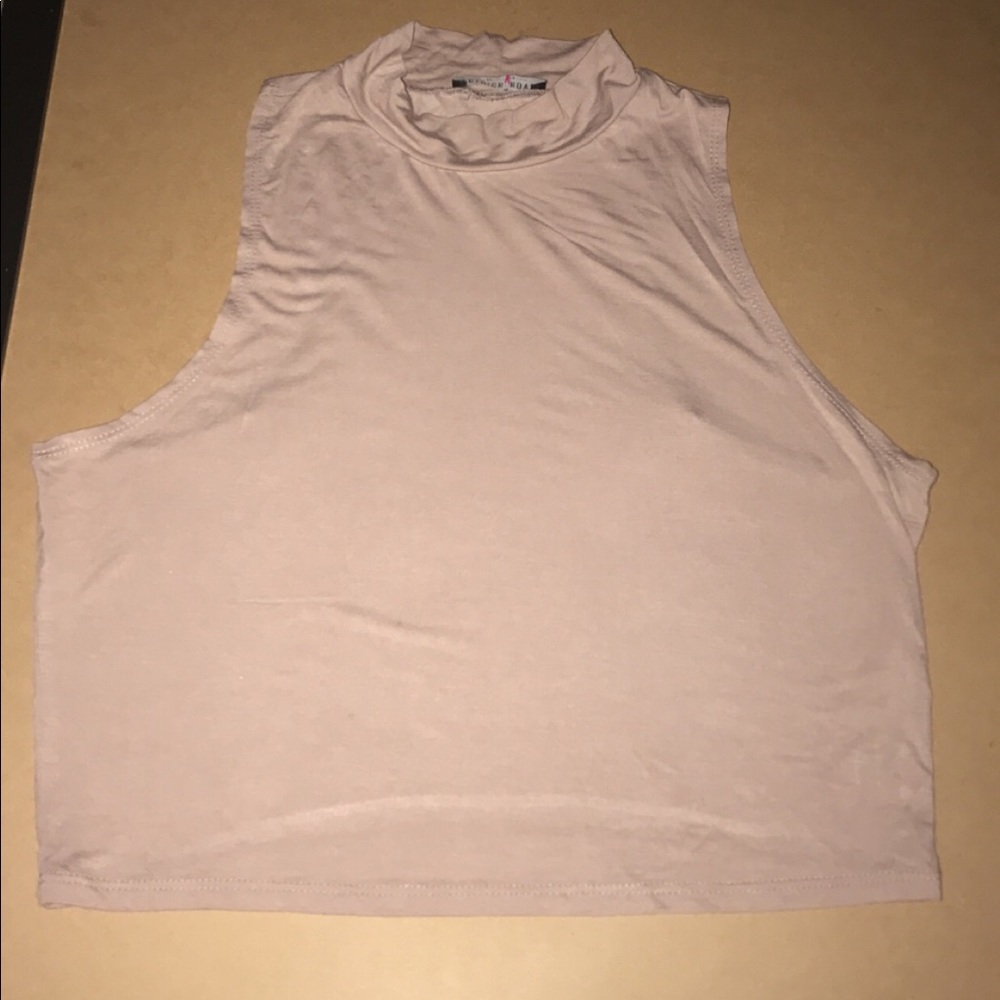 Fashion Nova - Nude Crop Top